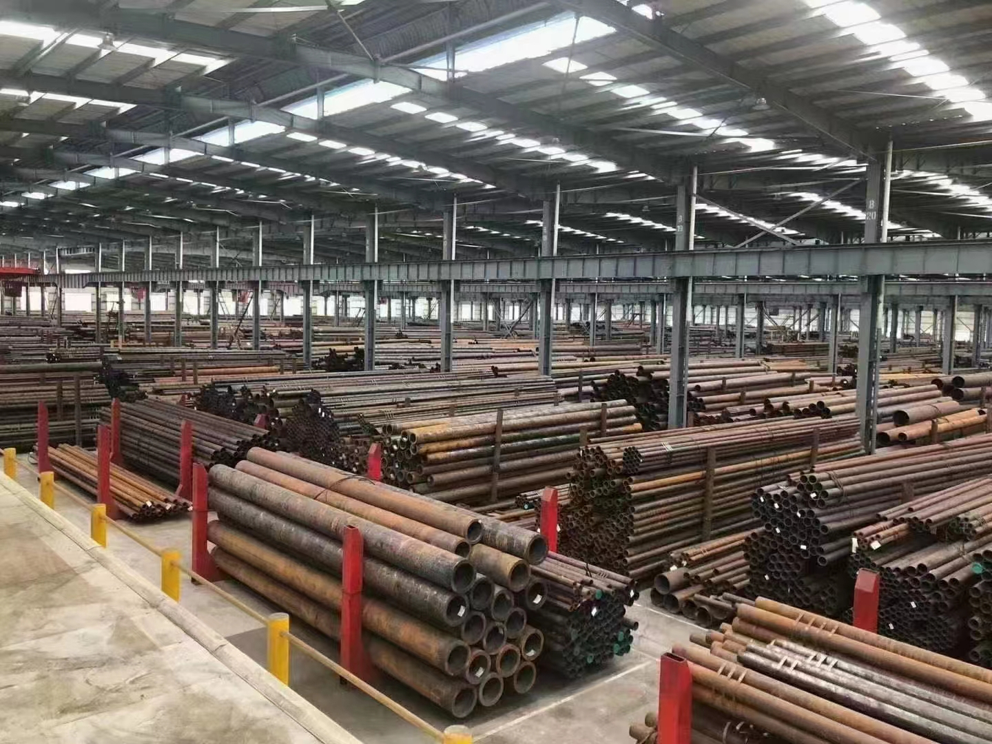 哪些材質才適合做精密無縫鋼管呢？